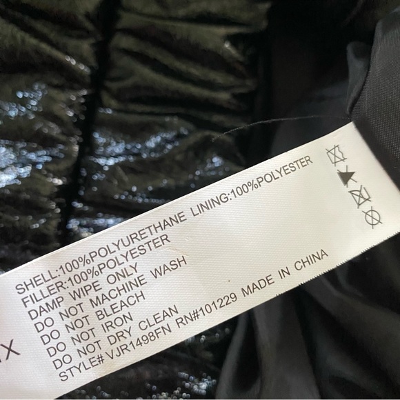 Fashion Nova Black Puffer Vest 1X - Picture 5 of 9